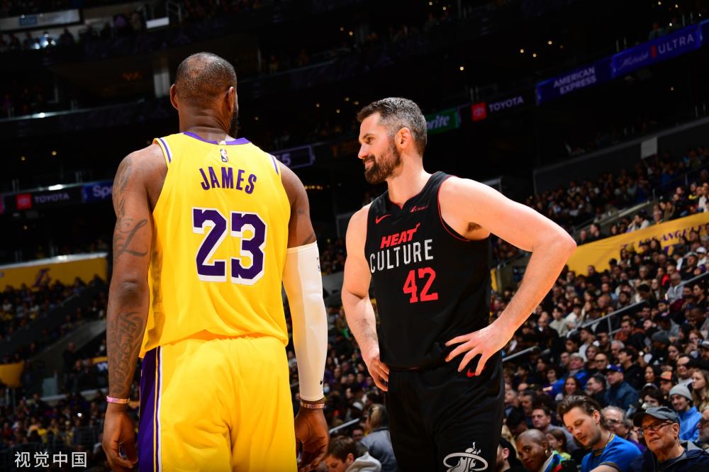 展现不俗实 展现不俗实