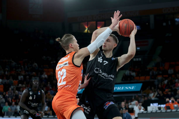 但摩纳哥若 但摩纳哥若